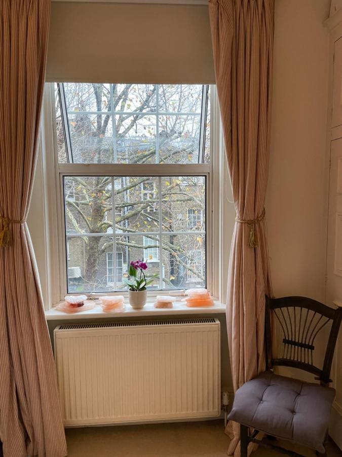 Double Room With Garden View London Exterior photo